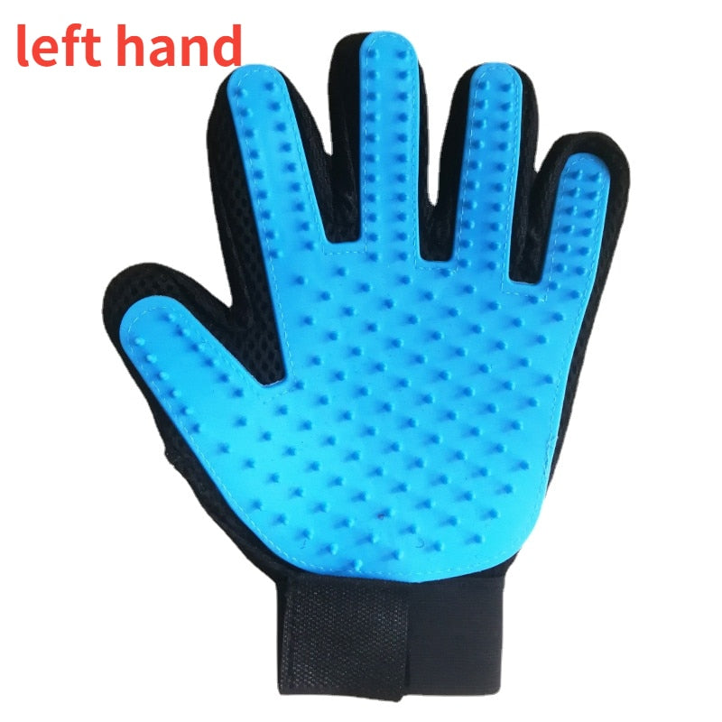 Cat grooming gloves